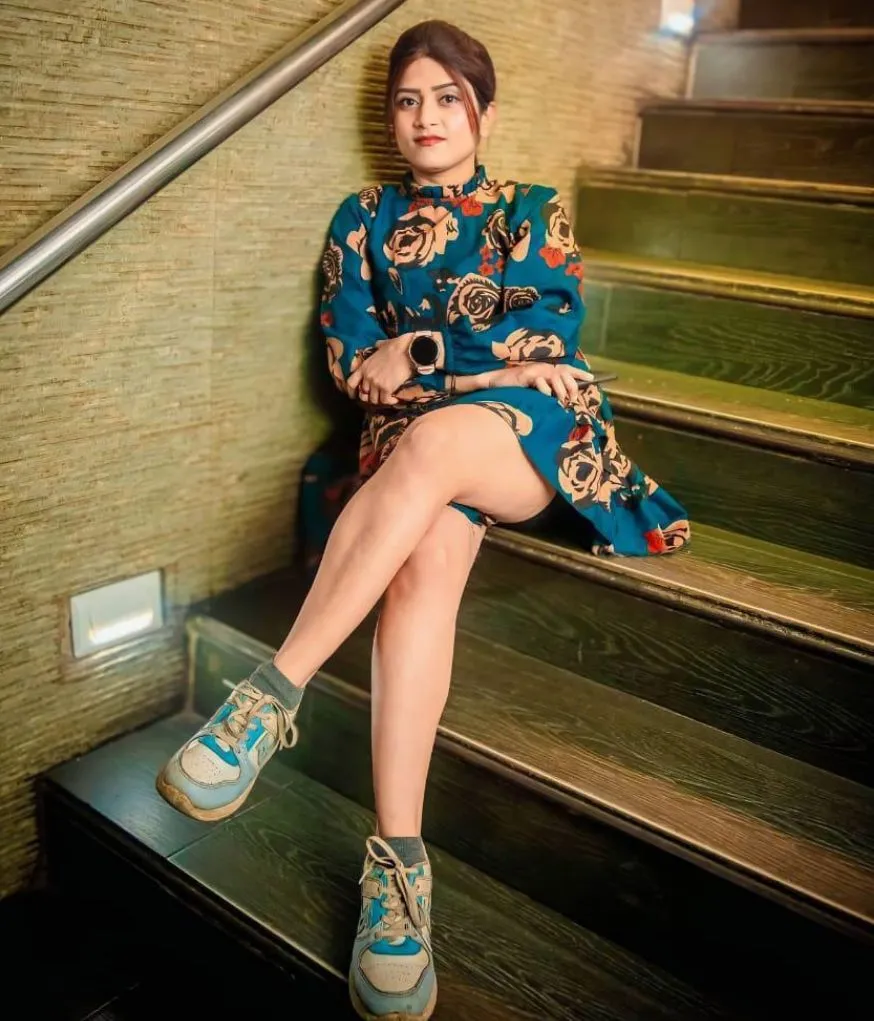 Bangalore Escort Chellakili