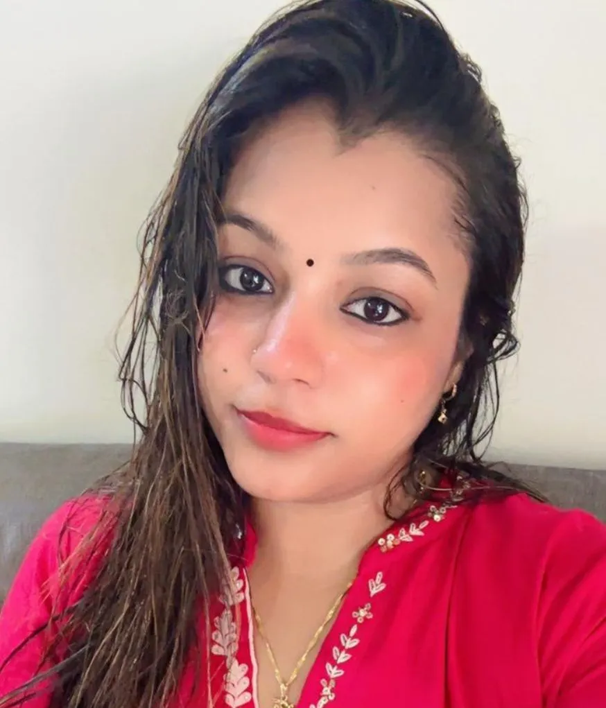 Bangalore Escort Enakshi