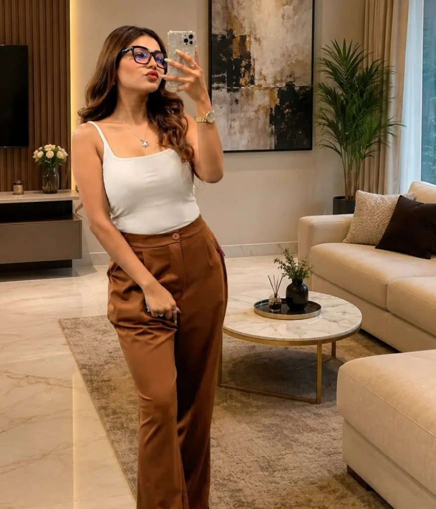 Grhalakshmi Desi Bhabi Escort in Bangalore Grhalakshmi Desi Bhabi Escort in Bangalore